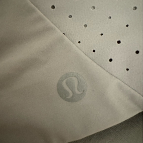 Lululemon Run Times Bra - Light Gray 32D - Picture 3 of 4